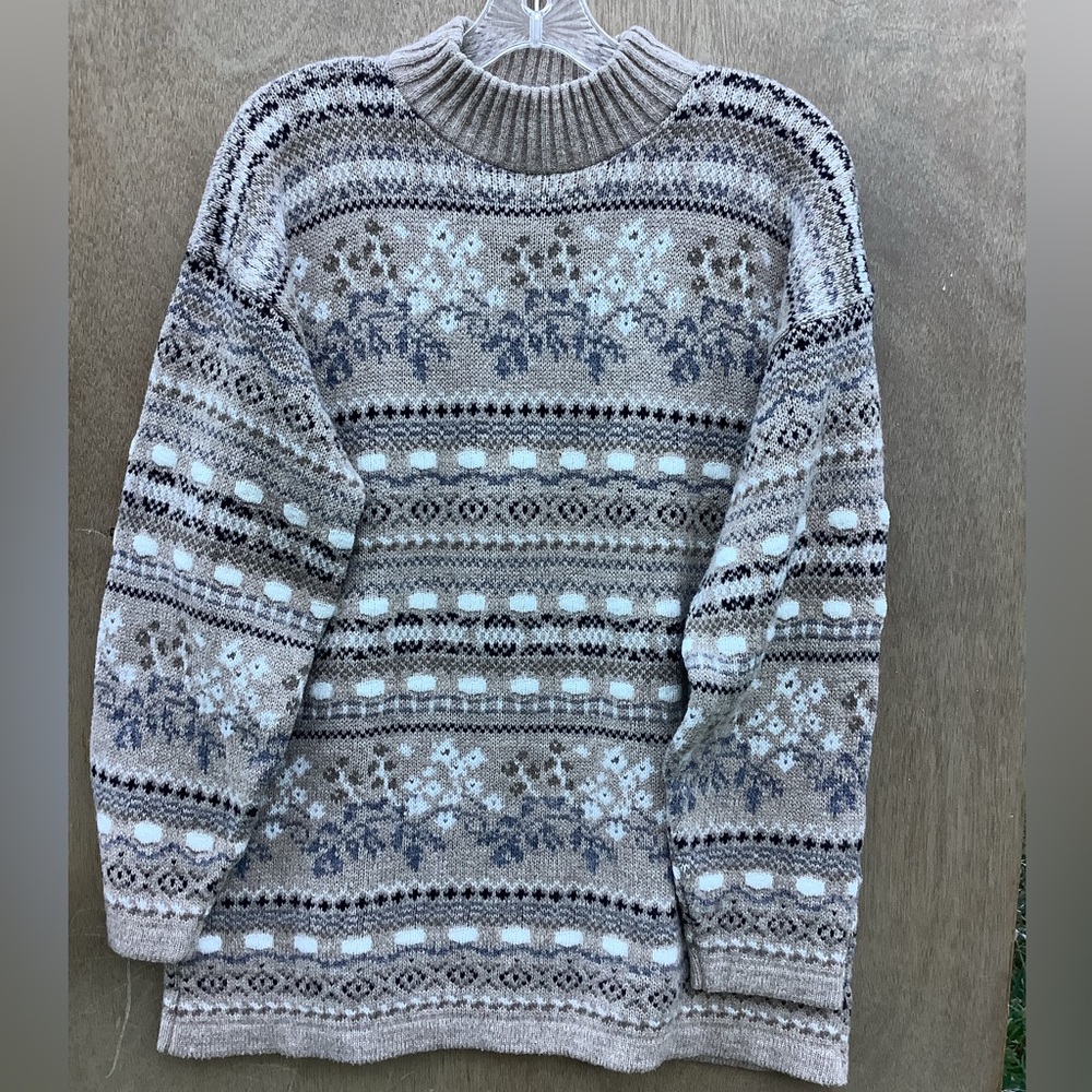 Dana Scott Fall Collection Beige Knit Sweater
